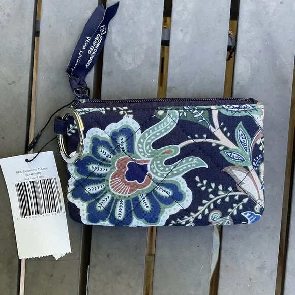 NWT Vera Bradley Zip IDCase/ wallet - Picture 4 of 10